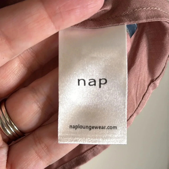 NWT Nap Loungewear Cropped Bell Sleeve Blouse Mauve Pink Size Large - Picture 5 of 8